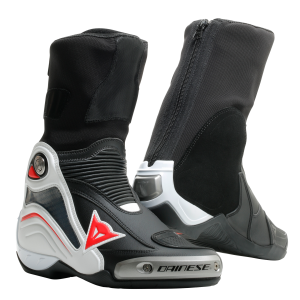 Dainese Axial D1 in boots